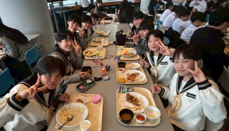 本校食堂特色活动正式开启！